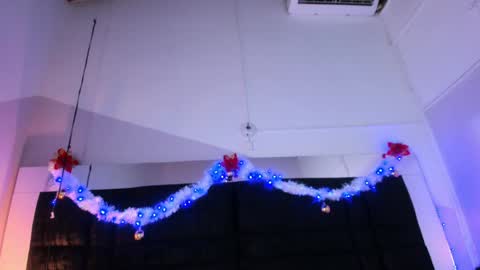 MIA online show from 12.12.24