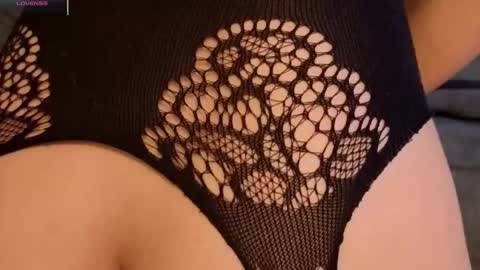 M I A  online show from 12.13.25