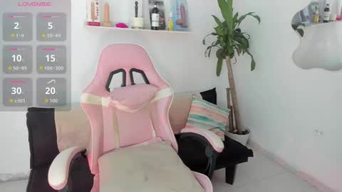 Mia online show from 01.11.26