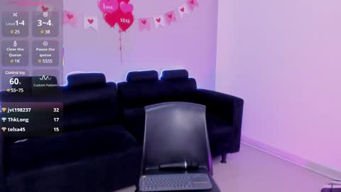 Mia online show from 02.23.25