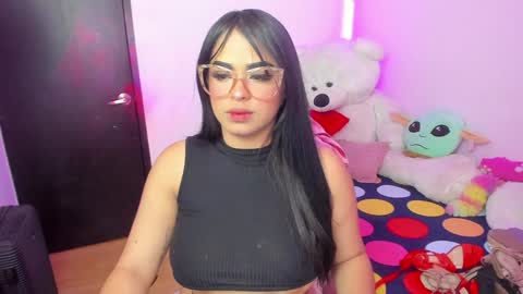 Mia J Abbey online show from 01.11.25