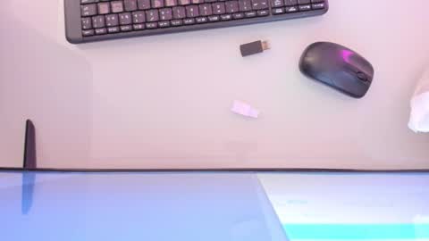 Snapshot of mia_jonnees chatting on 10.03.25 online show from 10.03.25