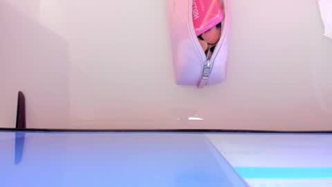 Snapshot of mia_jonnees chatting on 11.08.25 online show from 11.08.25