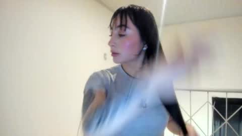 mia kaneee online show from 10.24.25