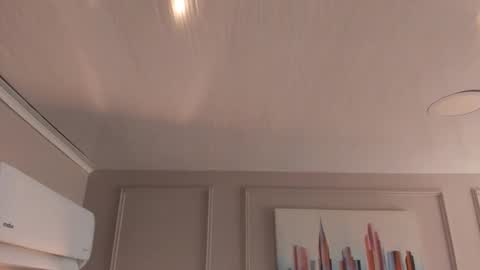 Mia online show from 01.14.26