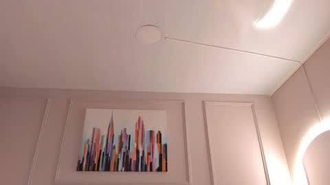 Mia online show from 04.02.26