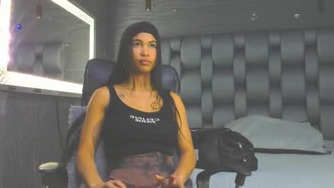 Snapshot of mia_kleim1 chatting on 02.02.26 mia_kleim1 online show from 02.02.26