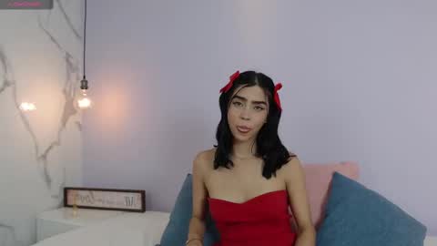 mia online show from 02.14.25