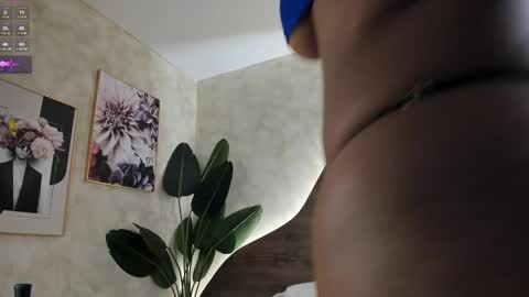 mia_lacy online show from 02.26.25