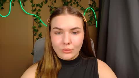 Snapshot of mia_lemm chatting on 05.13.26 mia_lemm online show from 05.13.26