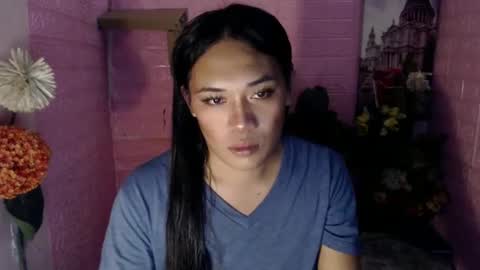 Mia online show from 03.10.25