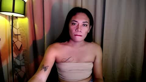 Mia online show from 03.11.25