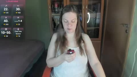 mia_lores online show from 05.31.26