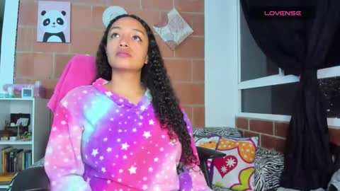 Snapshot of mia_lovea chatting on 03.01.26 mia_lovea online show from 03.01.26