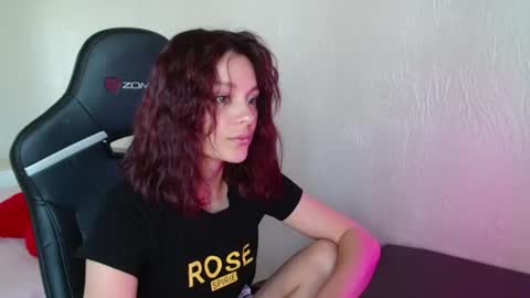 mia_luiza online show from 06.23.26