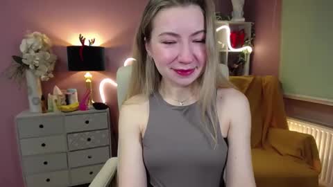 Mia online show from 12.31.24