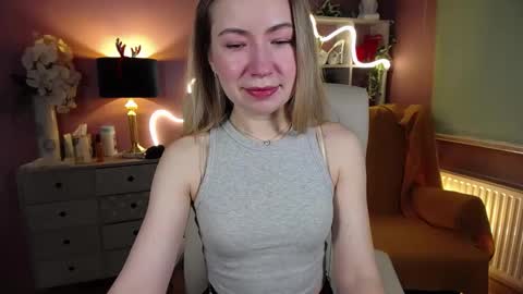 Mia online show from 01.04.25