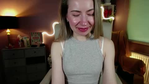 Mia online show from 02.23.25