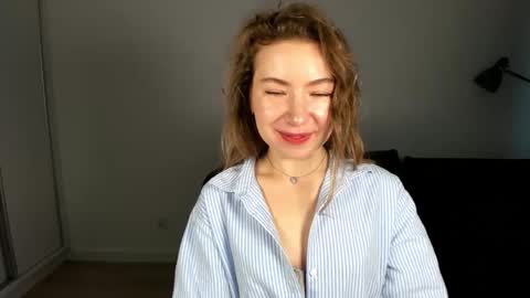 Mia online show from 02.12.26