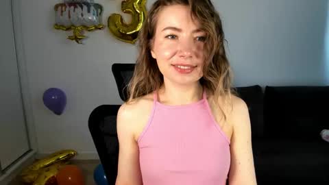 Mia online show from 04.10.26