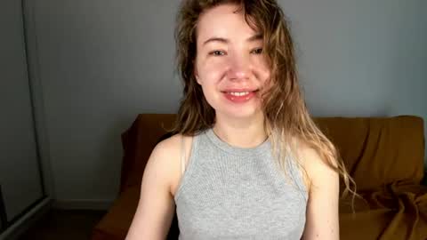 Snapshot of mia_luxx92 chatting on 06.16.26 Mia online show from 06.16.26
