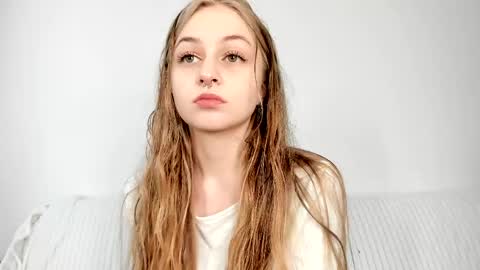 Mia here Appreciate your support online show from 04.21.26