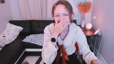 Snapshot of mia_meowxkiss chatting on 09.23.25 mia_meowxkiss online show from 09.23.25