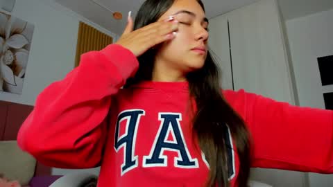 Snapshot of mia_nevaeh chatting on 01.04.25 Mia Nevaeh - follow me online show from 01.04.25