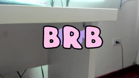 Snapshot of mia_nevaeh chatting on 01.06.25 Mia Nevaeh - follow me online show from 01.06.25