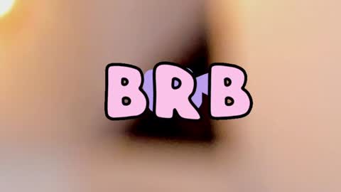 Snapshot of mia_nevaeh chatting on 01.11.25 Mia Nevaeh - follow me online show from 01.11.25