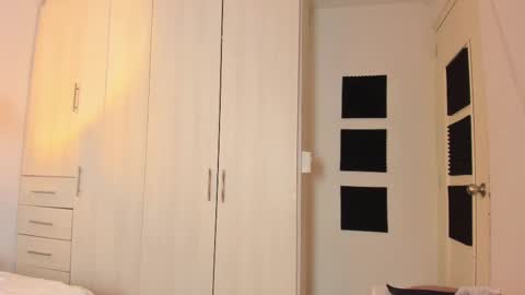 Snapshot of mia_nevaeh chatting on 03.08.25 Mia Nevaeh - follow me online show from 03.08.25