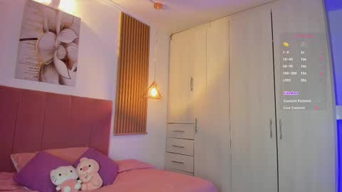 Snapshot of mia_nevaeh chatting on 09.12.25 Mia Nevaeh - follow me online show from 09.12.25