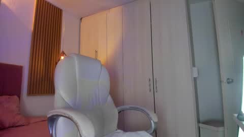 Snapshot of mia_nevaeh chatting on 02.15.26 Mia Nevaeh - follow me online show from 02.15.26