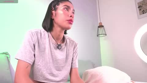 Mia Reeves online show from 02.18.26