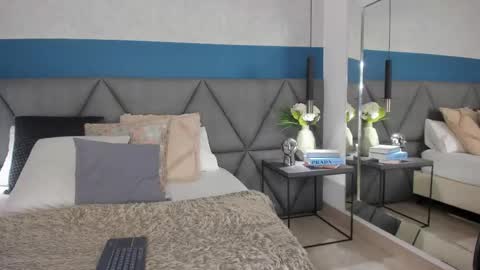 MIA  online show from 10.07.25