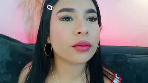 Snapshot of mia_roux1 chatting on 04.19.26 Mia online show from 04.19.26