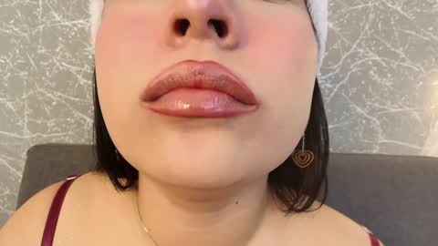 Mia Roux online show from 12.30.24