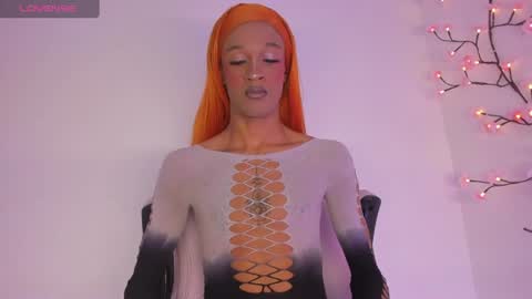 mia_royal online show from 06.15.26