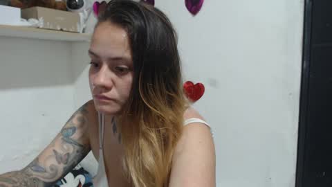 Snapshot of mia_sepulveda chatting on 12.11.24 Mia Sepulveda online show from 12.11.24