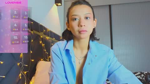 Mia online show from 12.20.24