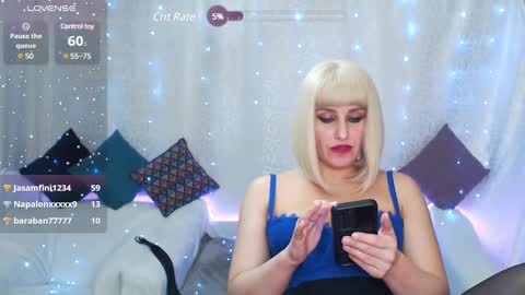 Snapshot of mia_sunn chatting on 02.17.25 mia_sunn online show from 02.17.25