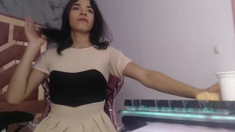 mia_swift_ch online show from 09.23.25