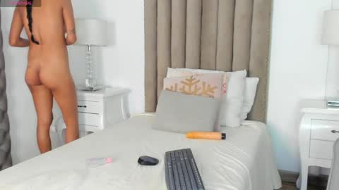 mia_tentacion__ online show from 05.27.26