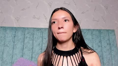 Snapshot of mia_velmont chatting on 06.05.26 Miaaa online show from 06.05.26
