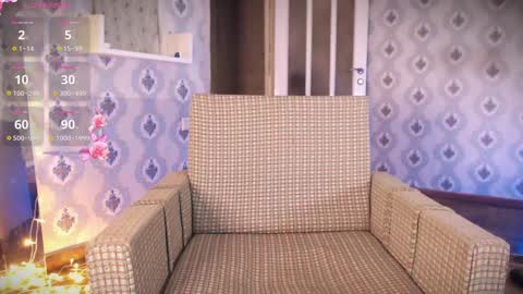 mia_wallase online show from 12.18.24