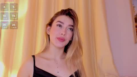 Mia White  online show from 03.20.26