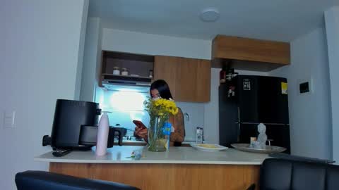    online show from 03.05.26