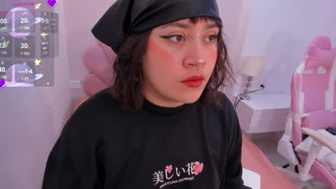 Snapshot of mia_yeager chatting on 10.12.25 mia_yeager online show from 10.12.25