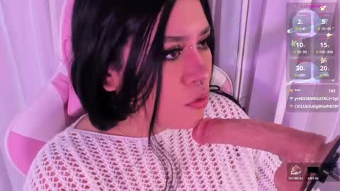 Snapshot of mia_yeager chatting on 10.24.25 mia_yeager online show from 10.24.25