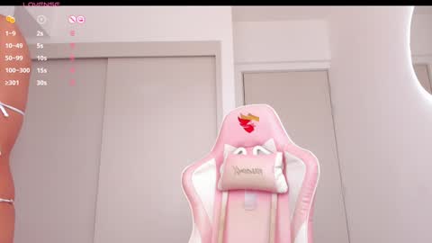 Snapshot of mia_yourmommy chatting on 12.17.24 online show from 12.17.24